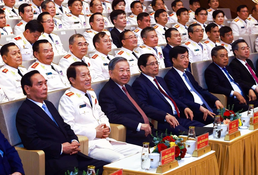 Anh-Bo-Cong-an.jpg