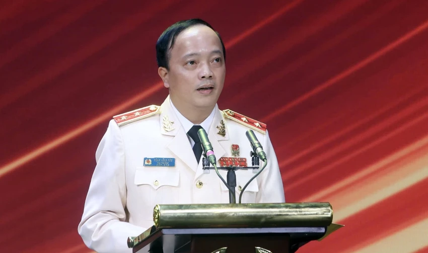 Trung-tuong-Dang-Hong-Duc.jpeg