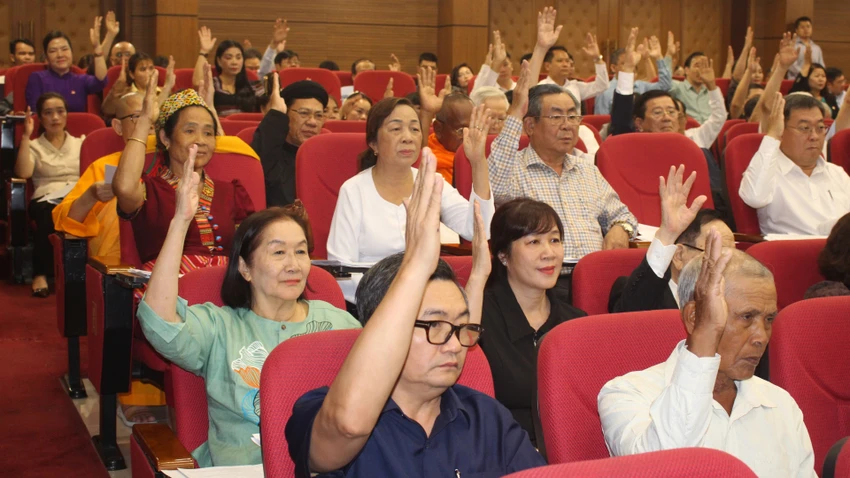 bieu-quyet.jpg