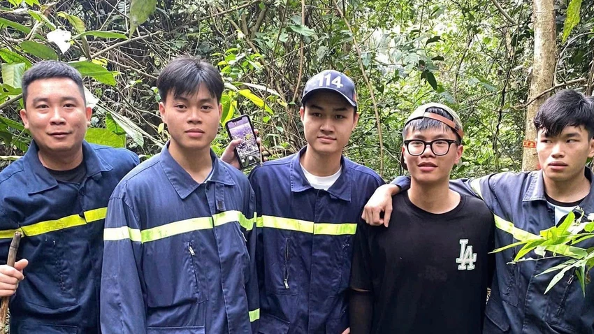 mat-tich-sinh-vien.jpg