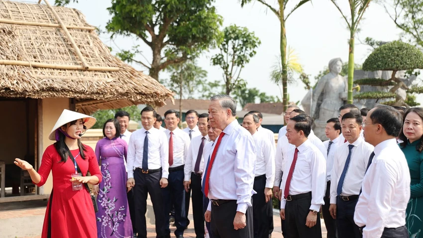 Que-huong.jpg