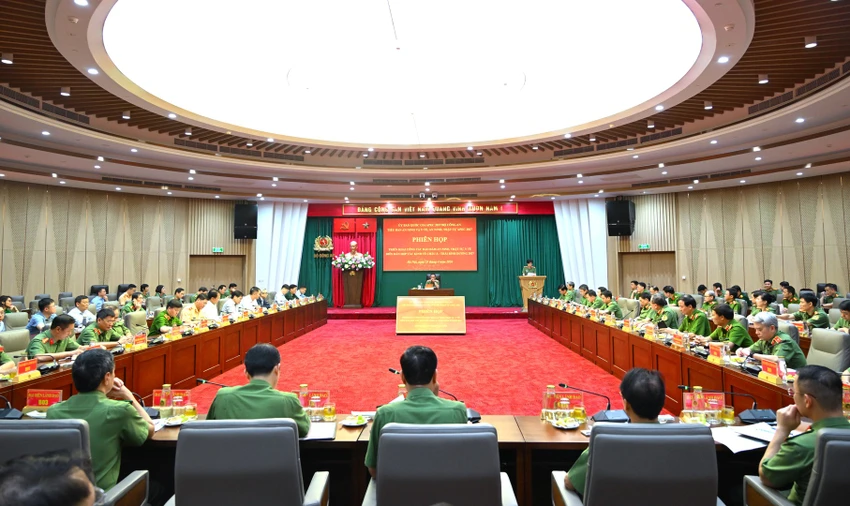 quang-canh.jpg