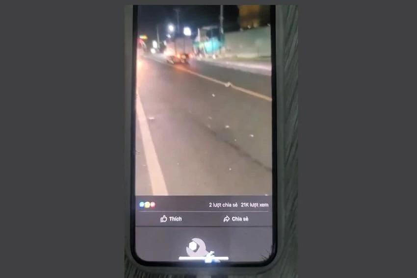 Chỉ trong vài giờ đăng tải, một clip vụ tai nạn có 21 ngàn người xem. Ảnh: CTV. Chỉ trong vài giờ đăng tải, một clip vụ tai nạn có 21 ngàn người xem. Ảnh: CTV.