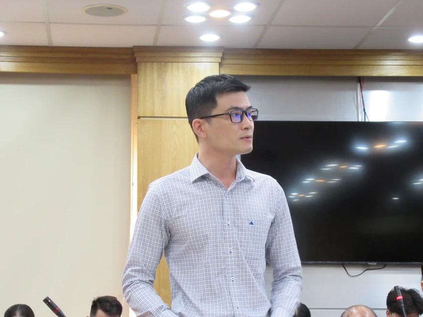 ThS Nguyễn Tuấn Vũ trình bày tại hội thảo. Ảnh: YC ThS Nguyễn Tuấn Vũ trình bày tại hội thảo. Ảnh: YC