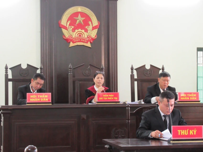 HĐXX của vụ án. Ảnh: YC HĐXX của vụ án. Ảnh: YC