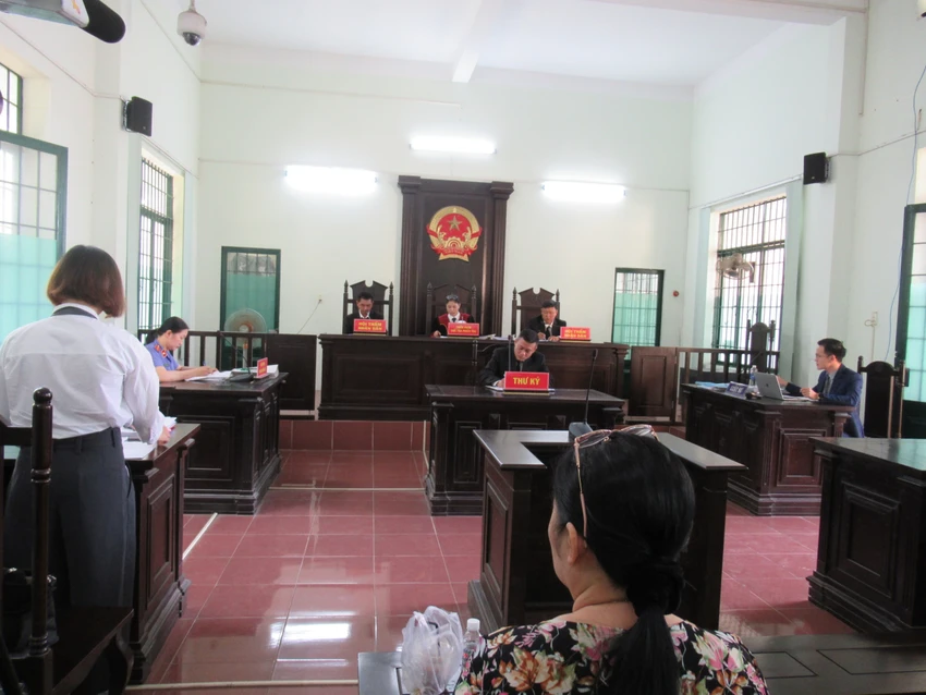 Quang cảnh phiên tòa. Ảnh: YC Quang cảnh phiên tòa. Ảnh: YC