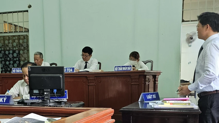 Quang cảnh phiên tòa. Ảnh: YC Quang cảnh phiên tòa. Ảnh: YC