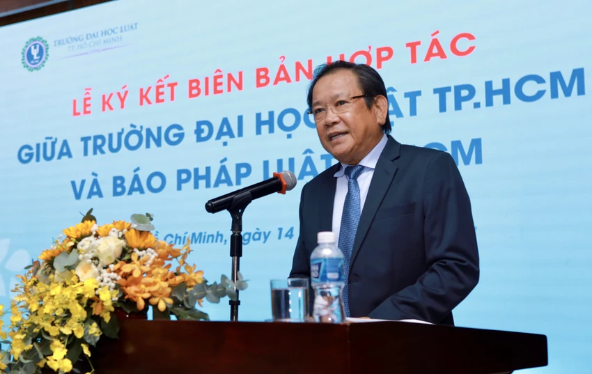 ky-ket-bien-ban-ong-mai-ngoc-phuoc.jpg