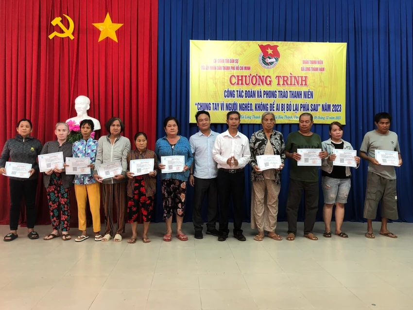tand-tp-hcm-tang-thẻ-BHYT.jpg