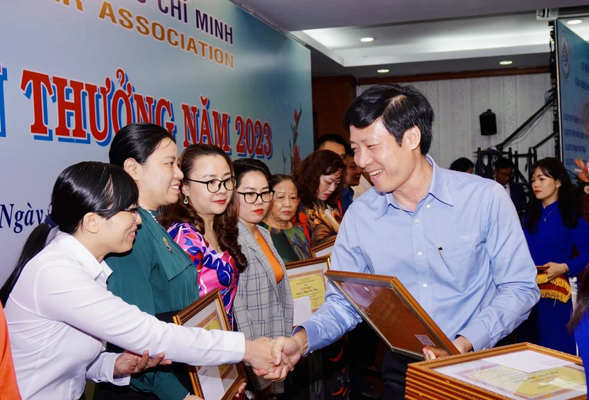 Đoàn-Luật-sư-TP.HCM-Quách-Hữu-Thái.jpg