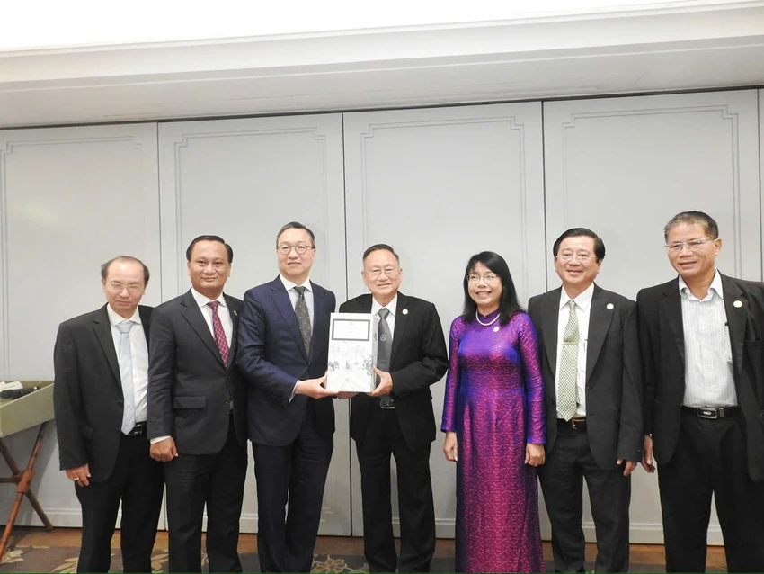 doan-luat-su-tp.hcm-qua.jpg