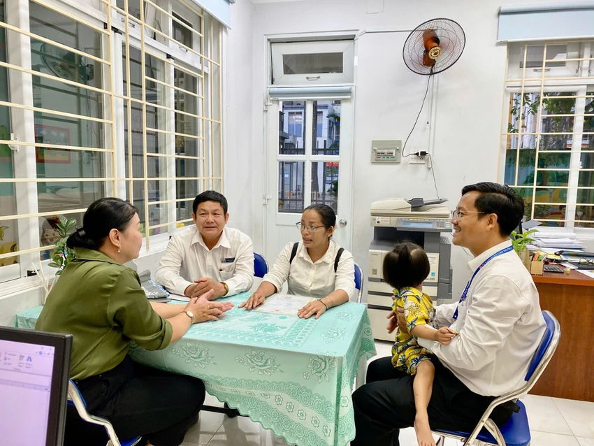 can-cuoc-cong-dan-2.jpg