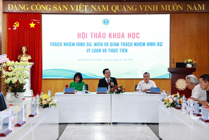 tu-chung-than-dai-dien.jpg
