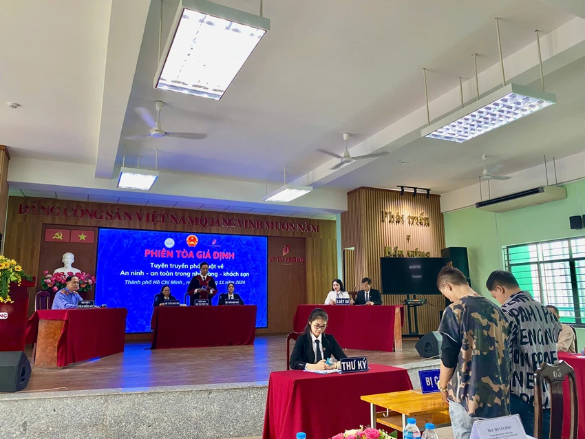 lap-camera-tai-phong-ngu-QC.jpg