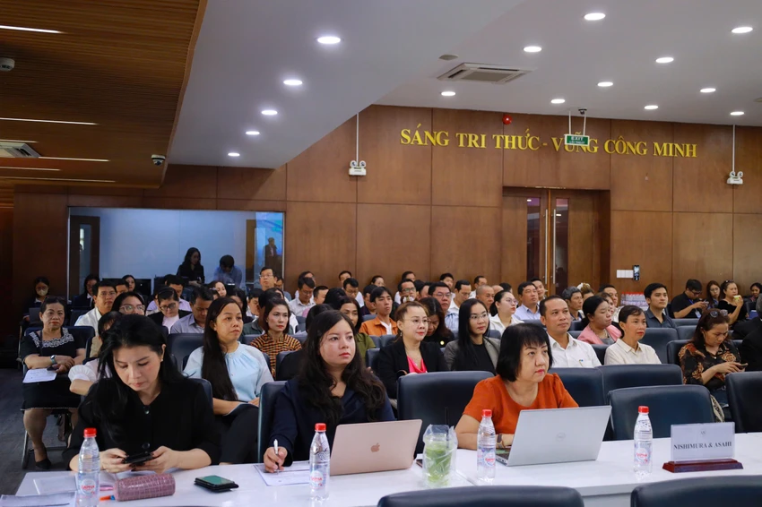 to-tung-trong-tai-phien-QC.jpg