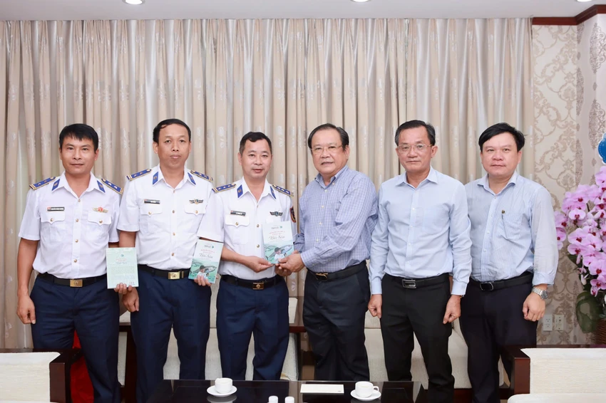 bao-phap-luat-CSB.jpg