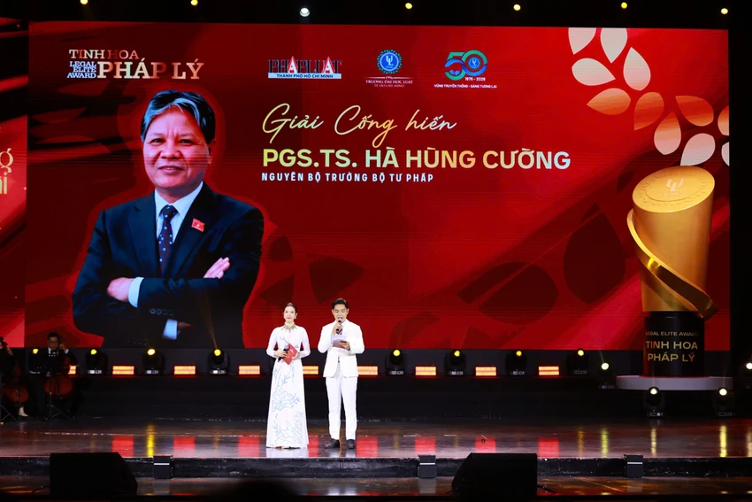 TINH HOA PHÁP LÝ 2026: VINH DANH PGS-TS HÀ HÙNG CƯỜNG
