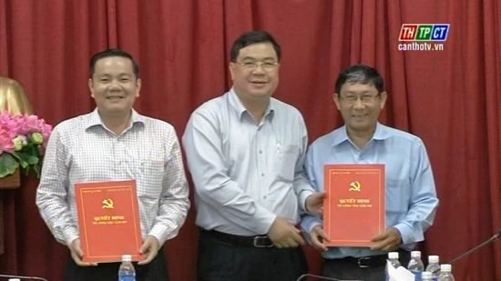Phó chủ tịch HĐND Cần Thơ xin thôi làm đại biểu huyện ảnh 1 Phó chủ tịch HĐND Cần Thơ xin thôi làm đại biểu huyện ảnh 1