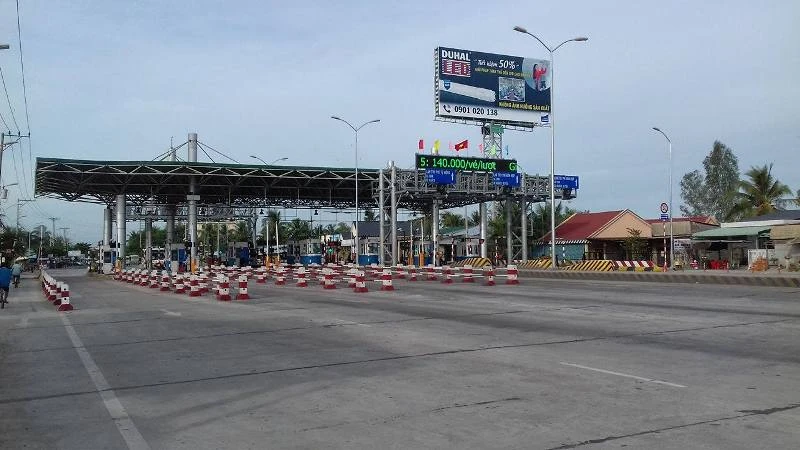 BOT Cai Lậy xả trạm không thu phí từ rạng sáng 1-12 ảnh 3 BOT Cai Lậy xả trạm không thu phí từ rạng sáng 1-12 ảnh 3