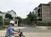 Giá nhà đô thị cao hơn hàng chục lần thu nhập người dân