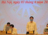 Việt Nam chống COVID-19 tốt nên vắc-xin ưu tiên 'điều' sang Lào, Campuchia