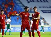 Thầy trò ông Park phòng ngự ru ngủ đối phương