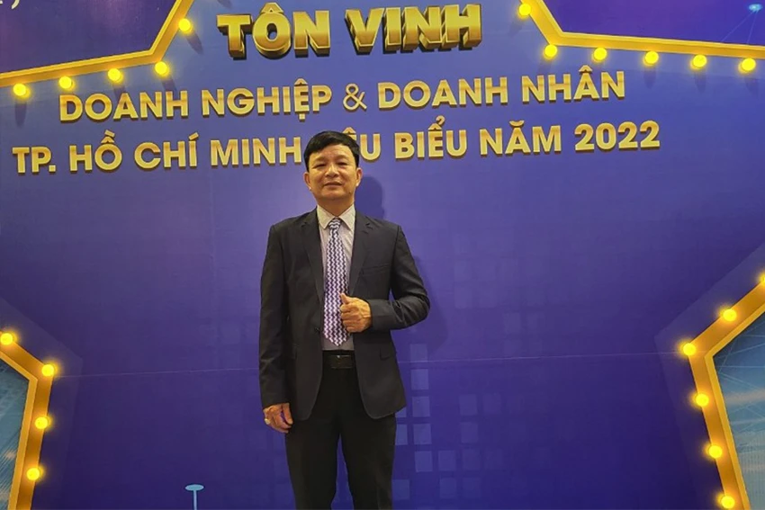 Ông Văn Công Thật