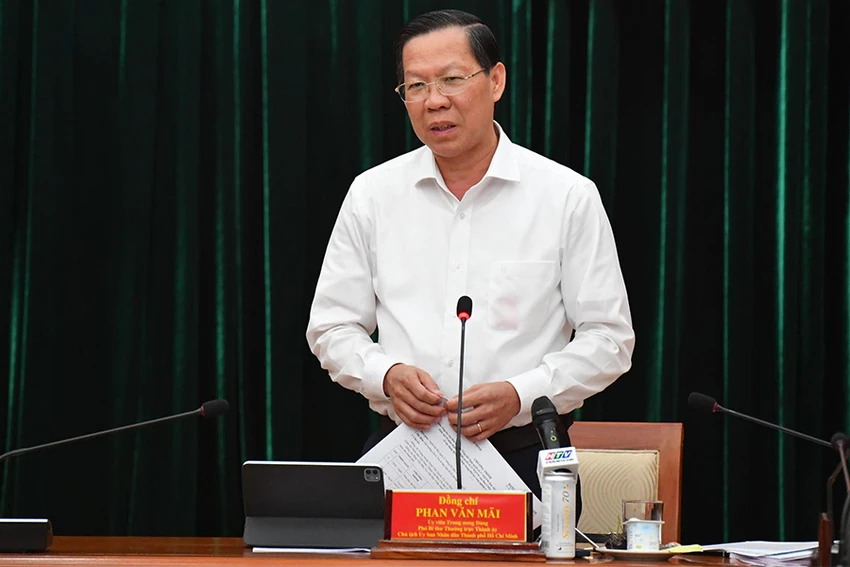 Chủ tịch UBND TP.HCM Phan Văn Mãi phát biểu tại buổi làm việc. Ảnh: A.DŨNG Chủ tịch UBND TP.HCM Phan Văn Mãi phát biểu tại buổi làm việc. Ảnh: A.DŨNG