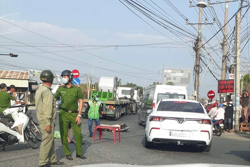 Hiện trường vụ tai nạn làm em GB tử vong tại chỗ. Ảnh: CTV Hiện trường vụ tai nạn làm em GB tử vong tại chỗ. Ảnh: CTV