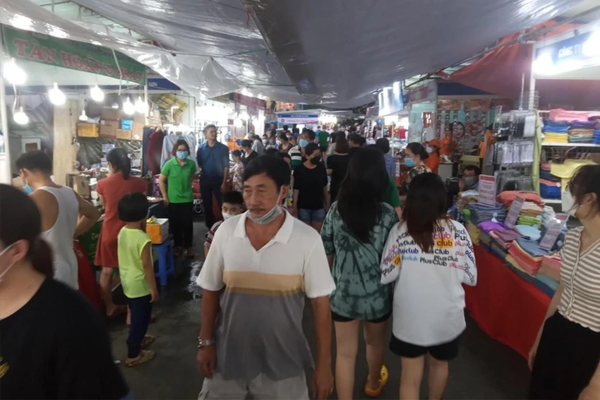 Sở Công Thương TP.HCM sẽ tổ chức chương trình khuyến mãi tập trung vào tháng 6 và tháng 11-2023. Ảnh: T.UYÊN Sở Công Thương TP.HCM sẽ tổ chức chương trình khuyến mãi tập trung vào tháng 6 và tháng 11-2023. Ảnh: T.UYÊN