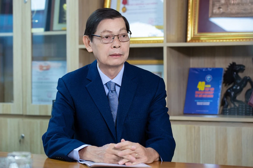 Ông Nguyễn Phước Hưng. Ông Nguyễn Phước Hưng.
