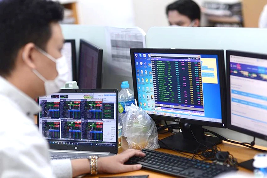 Chỉ trong tháng 7, thị trường có thêm 150.619 tài khoản chứng khoán mở mới. Ảnh: H.GIANG