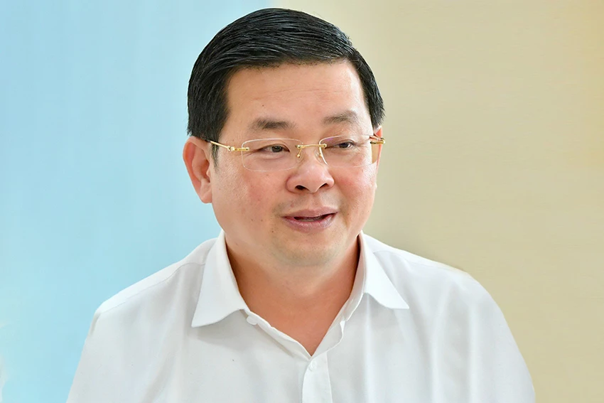 Ông NGUYỄN TOÀN THẮNG Ông NGUYỄN TOÀN THẮNG