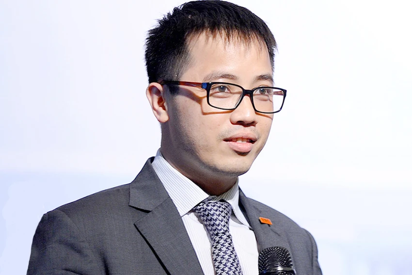 w-P11-ong-dau-anh-tuan.jpg