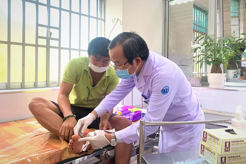 w-P13_phongkhamdakhoa2.jpg