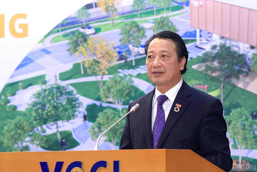 w-P10-bai-kcn-hinhphu.jpg