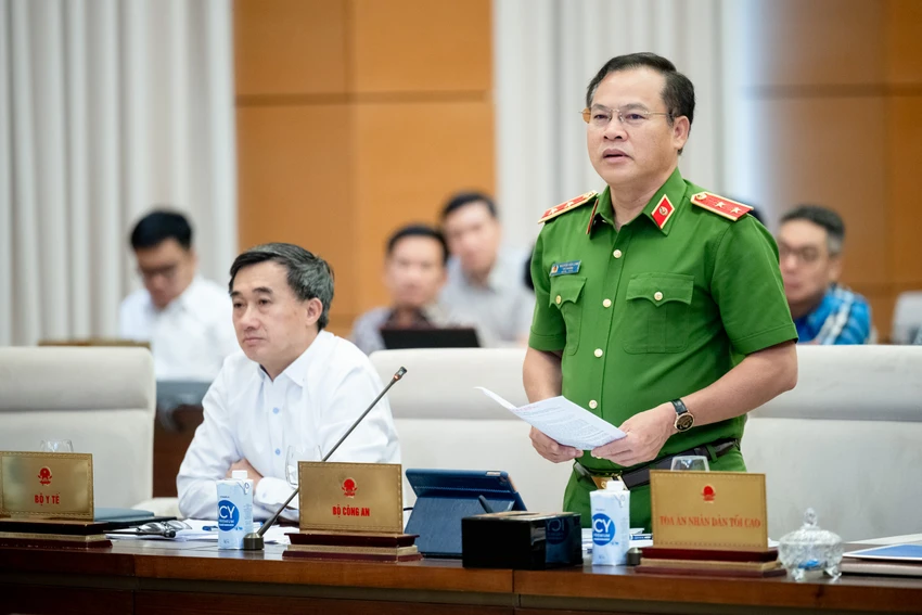 p5-nguyen-van-long.jpg