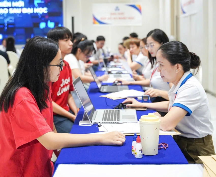 P13-anhchinh.jpg