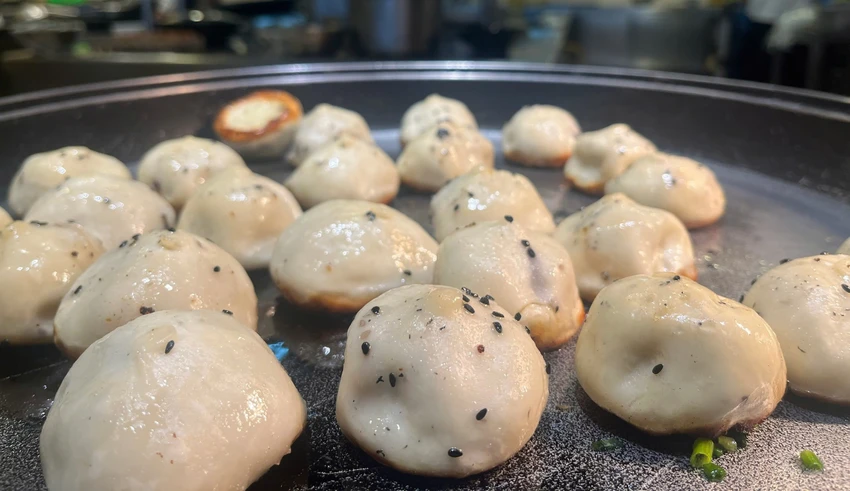01-NhungChiecBanhHinhTron.jpg
