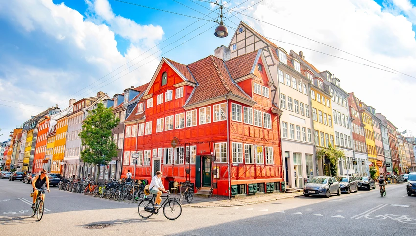 Những dãy nhà tuyệt đẹp ở Copenhagen. Ảnh: SHUTTERSTOCK