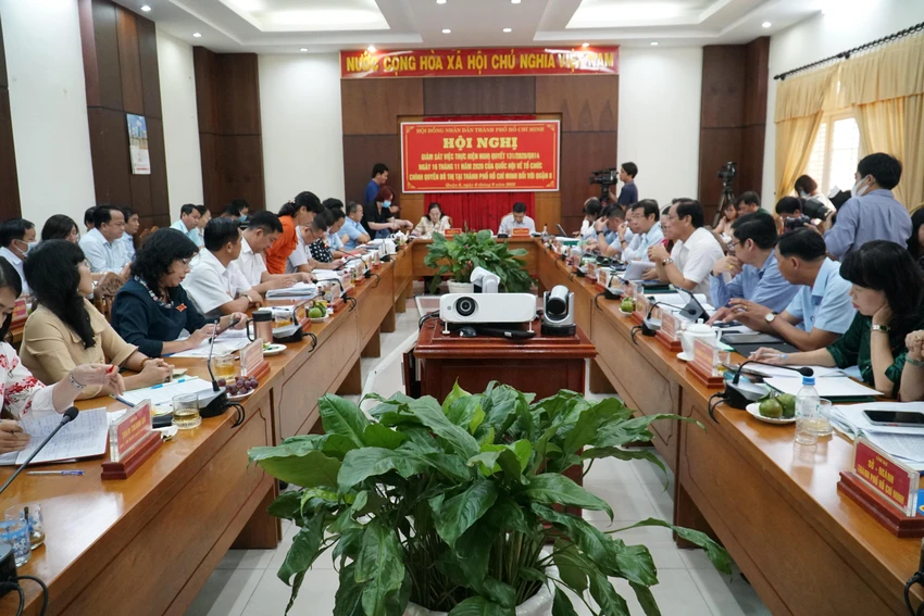 Hội nghị giám sát việc thực hiện Nghị quyết 131/2020 của Quốc hội về tổ chức chính quyền đô thị tại TP.HCM trên địa bàn quận 8. Ảnh: BẢO PHƯƠNG Hội nghị giám sát việc thực hiện Nghị quyết 131/2020 của Quốc hội về tổ chức chính quyền đô thị tại TP.HCM trên địa bàn quận 8. Ảnh: BẢO PHƯƠNG