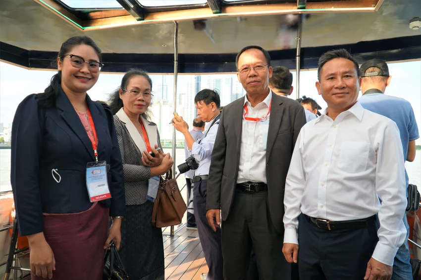 Năm 2022, TP.HCM đã tổ chức nhiều hoạt động hội thảo, xúc tiến đầu tư và đón nhiều đoàn khách quốc tế đến để nghiên cứu, chuẩn bị các dự án đầu tư vào TP. Ảnh: BẢO PHƯƠNG giám sát UBND TP.HCM về việc thực hiện chủ đề năm 2022
