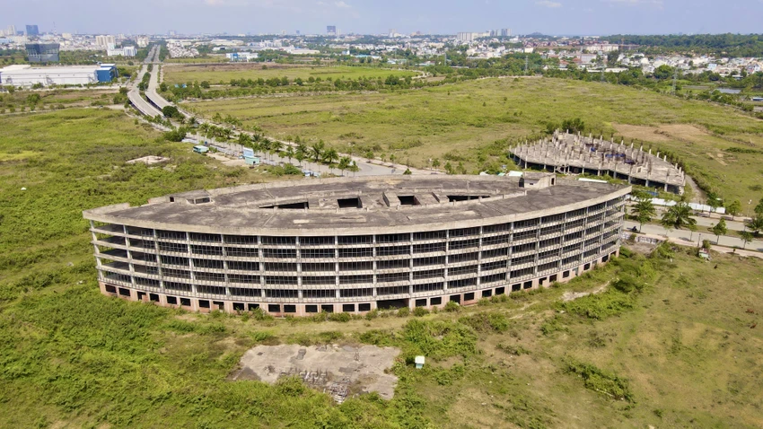 Dự án Công viên Sài Gòn Silicon City được xây dựng trên diện tích 52 ha tại Khu công nghệ cao TP.HCM với tổng vốn đầu tư 40 triệu USD (tương đương 860 tỉ đồng). Ảnh: BẢO PHƯƠNG Dự án Công viên Sài Gòn Silicon City được xây dựng trên diện tích 52 ha tại Khu công nghệ cao TP.HCM với tổng vốn đầu tư 40 triệu USD (tương đương 860 tỉ đồng). Ảnh: BẢO PHƯƠNG