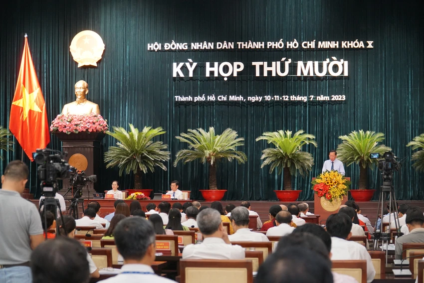 Kỳ họp khai mạc vào sáng 10-7. Ảnh: BẢO PHƯƠNG Kỳ họp khai mạc vào sáng 10-7. Ảnh: BẢO PHƯƠNG