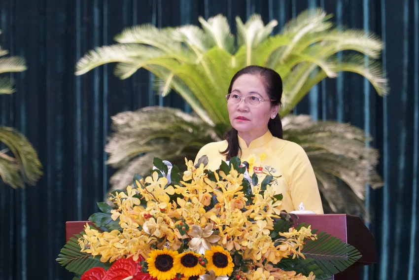 Chủ tịch HĐND TP.HCM Nguyễn Thị Lệ phát biểu bế mạc kỳ họp. Ảnh: BẢO PHƯƠNG Chủ tịch HĐND TP.HCM Nguyễn Thị Lệ phát biểu bế mạc kỳ họp. Ảnh: BẢO PHƯƠNG