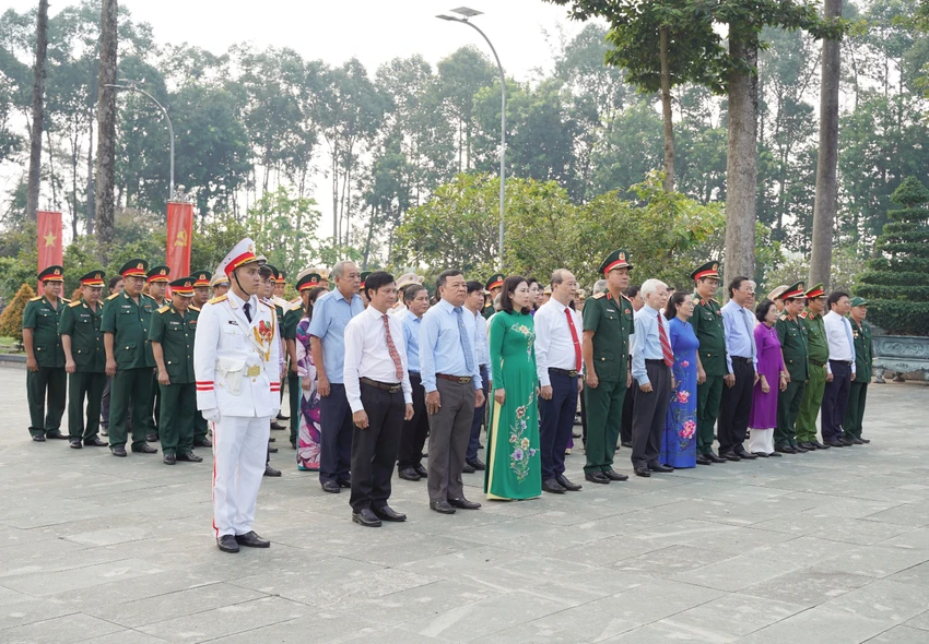 tham-me-viet-nam-anh-hung-cu-chi-4.jpg