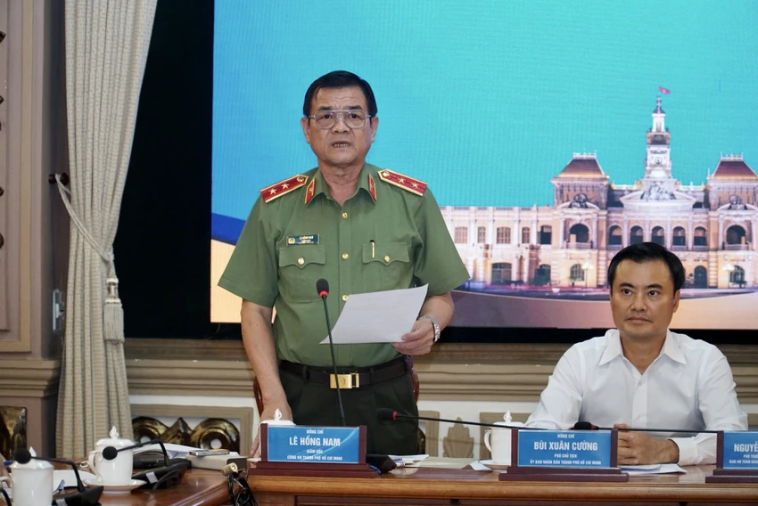 bao-dam-an-toan-giao-thong-cho-hoc-sinh-2.JPG
