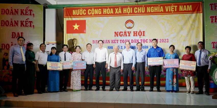 pho-bi-thu-tp.hcm-nguyen-ho-hai-5.JPG