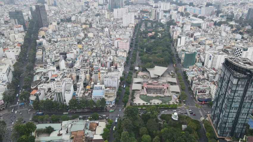 san-khau-sen-hong-7.jpg