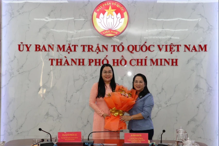Thành ủy TP.HCM điều động cán bộ chủ chốt